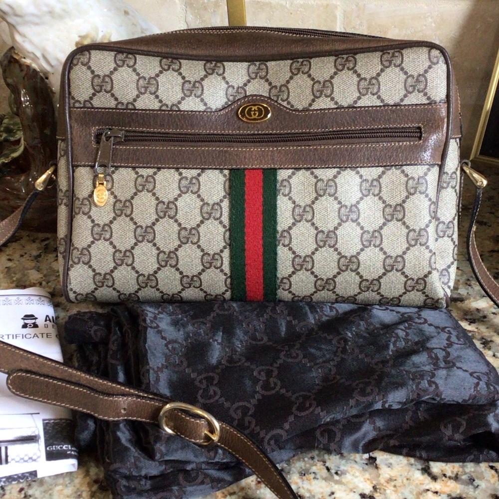Gucci Vintage Sherry Line Crossbody Excellent Condition with COA & dustbag